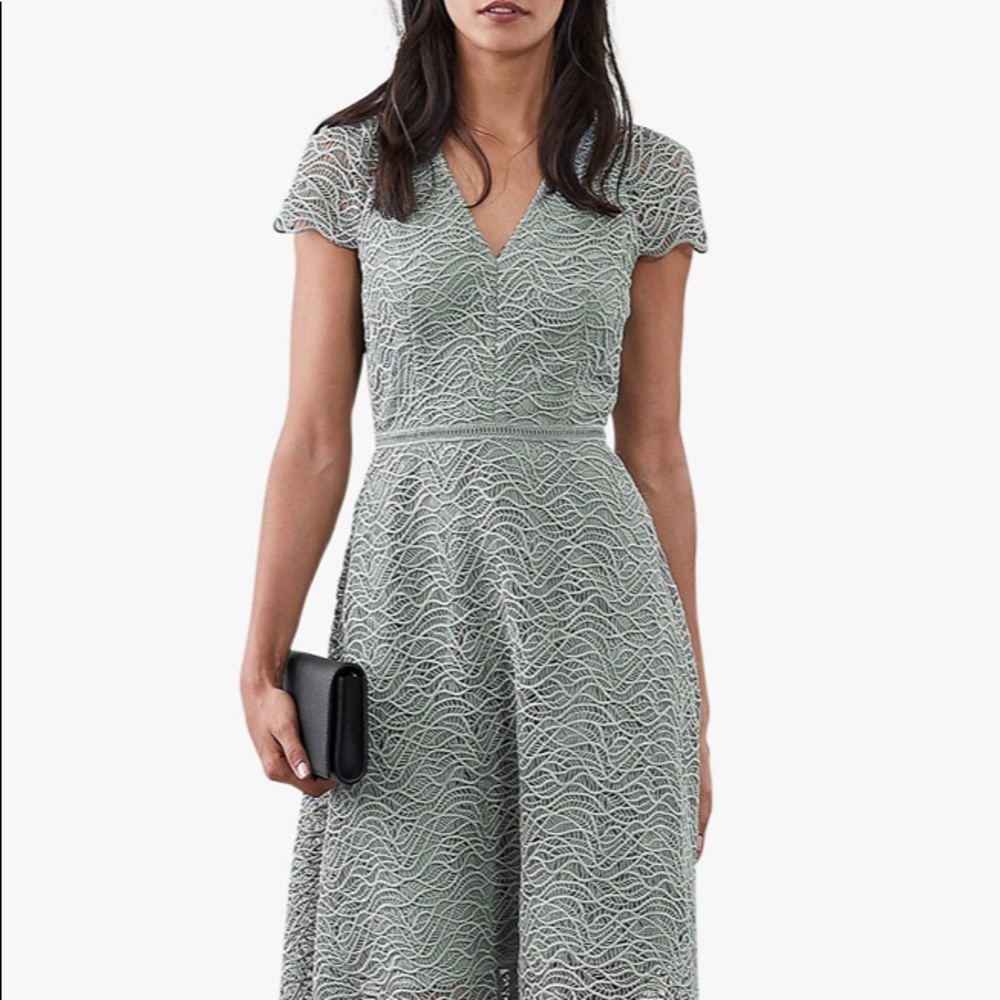 NWT Reiss Arielle Leaf Lace Dress.